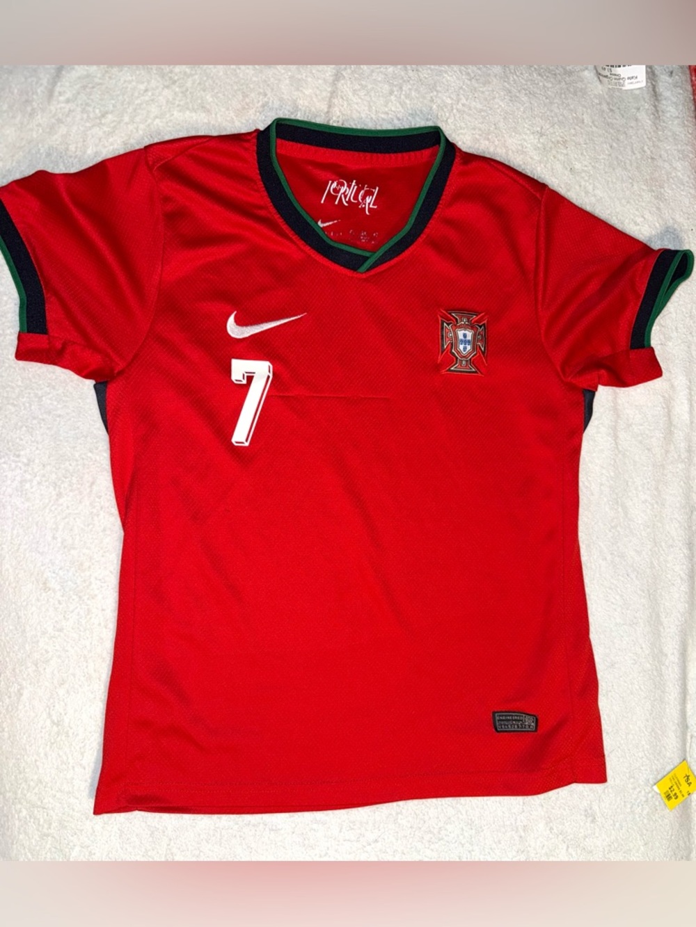 Nike drifit Portugal 2024 home jersey,  Cristiano Ronaldo #7, size 28 (10/12)